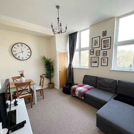 Cosy Town Centre Apartment Close To Beach ボーンマス エクステリア 写真